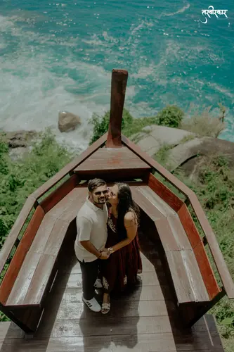 Pre-wedding frame